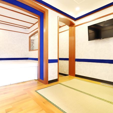 ฟีนิกซ์ พาวิเลียน ฮอตสปริง โฮเต็ล Hotel ไทเป ภายนอก รูปภาพ