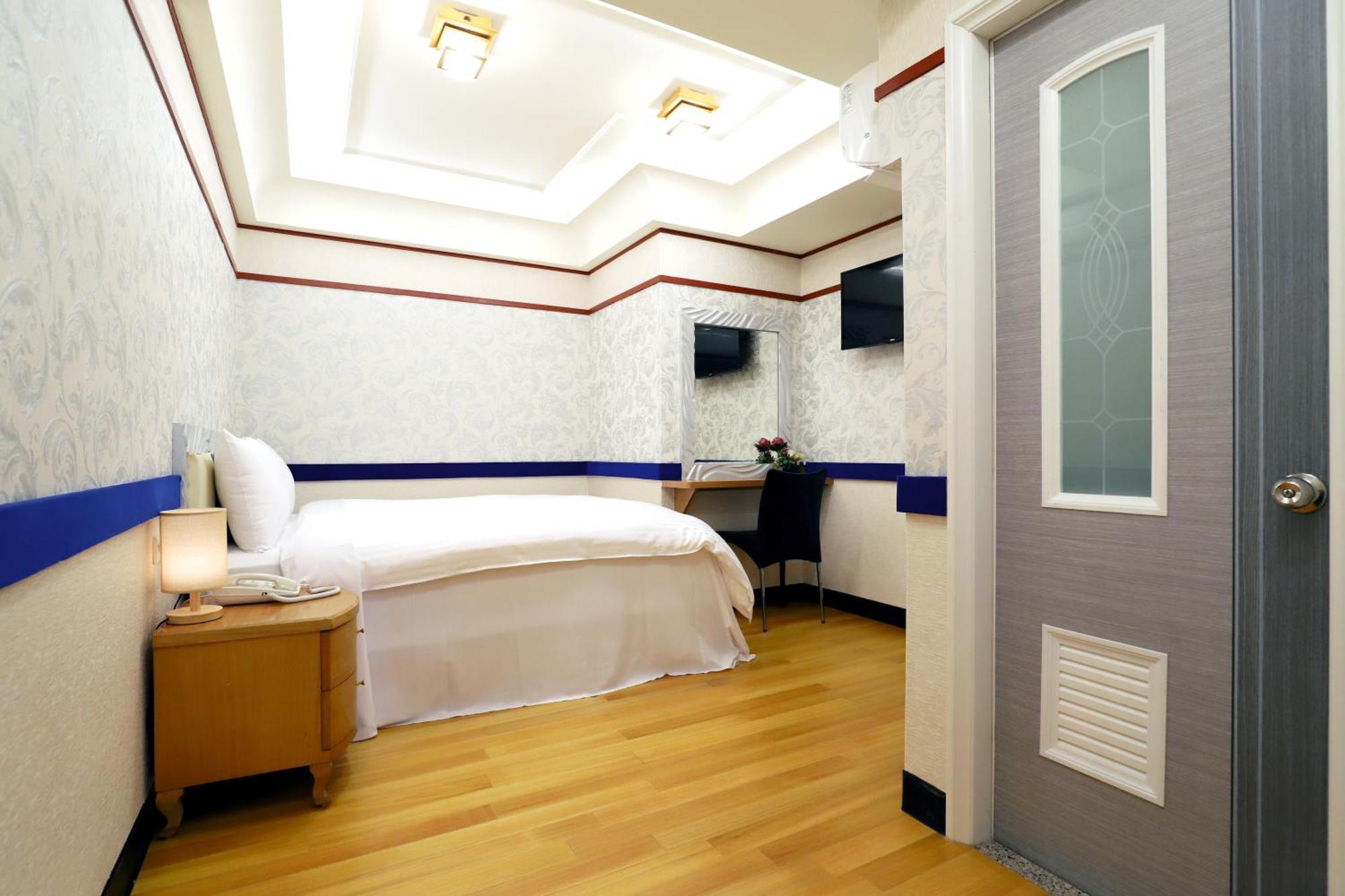 ฟีนิกซ์ พาวิเลียน ฮอตสปริง โฮเต็ล Hotel ไทเป ภายนอก รูปภาพ